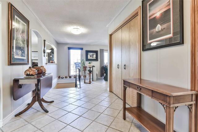 21889 Highway 48, House detached with 3 bedrooms, 6 bathrooms and 14 parking in East Gwillimbury ON | Image 3