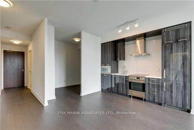 S1407 - 120 Bayview Ave, Condo with 1 bedrooms, 2 bathrooms and 1 parking in Toronto ON | Image 13