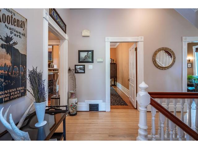 519 Cedar St, House detached with 4 bedrooms, 3 bathrooms and 4 parking in Nelson BC | Image 22