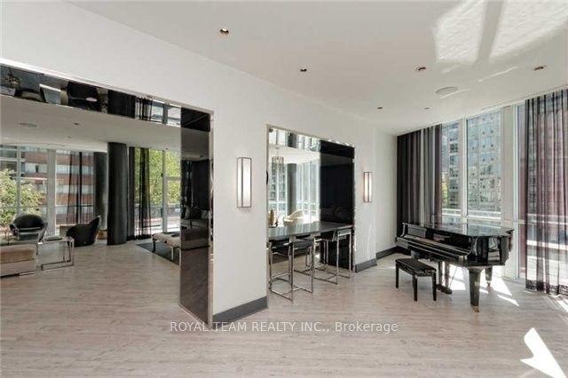2502 - 32 Davenport Rd, Condo with 1 bedrooms, 1 bathrooms and 0 parking in Toronto ON | Image 9