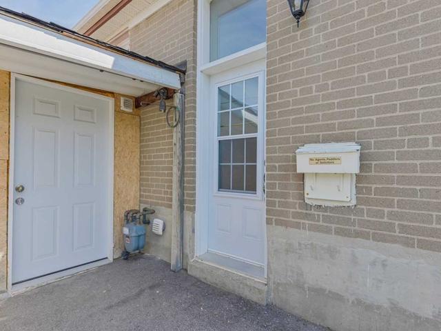194 Taylor Mills Dr N, House semidetached with 3 bedrooms, 2 bathrooms and 5 parking in Richmond Hill ON | Image 22