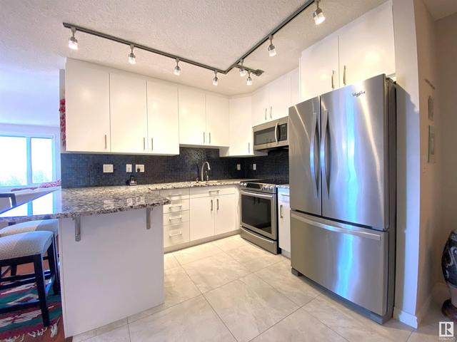 603 - 9741 110 St Nw, Condo with 2 bedrooms, 2 bathrooms and 1 parking in Edmonton AB | Image 4