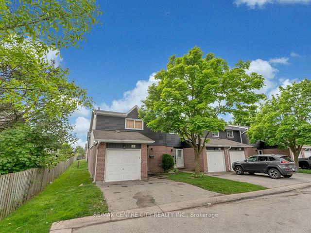6 - 131 Bonaventure Dr, Townhouse with 3 bedrooms, 2 bathrooms and 3 parking in London ON | Image 23
