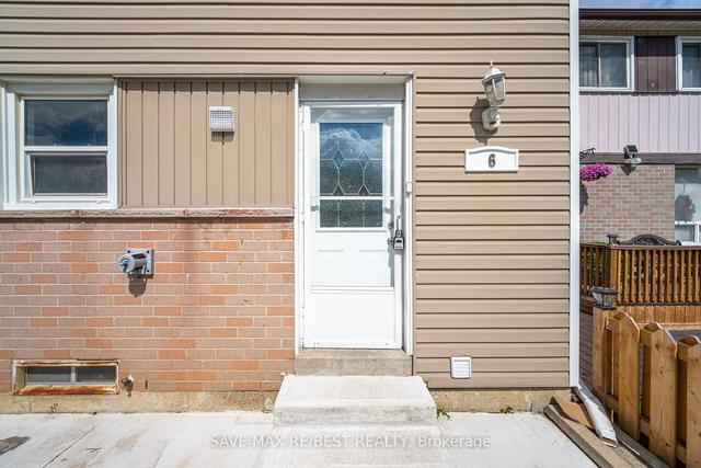 6 Hawkins Ct, House detached with 3 bedrooms, 2 bathrooms and 3 parking in Brampton ON | Image 34