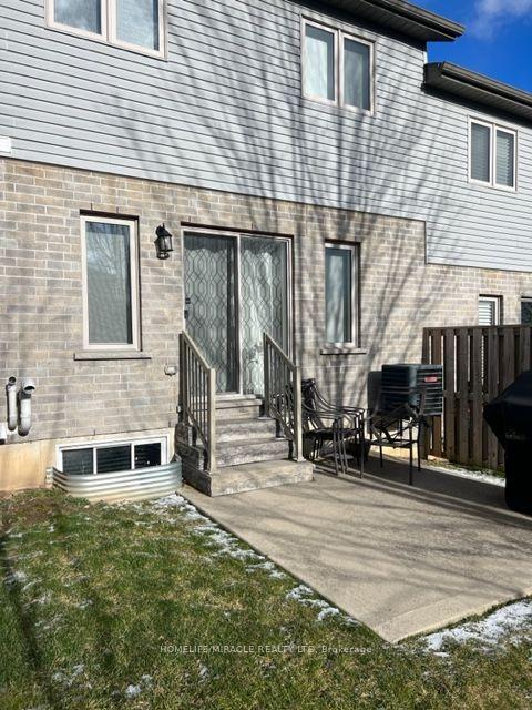 11 - 175 Ingersoll St N, Townhouse with 3 bedrooms, 3 bathrooms and 2 parking in Ingersoll ON | Image 32