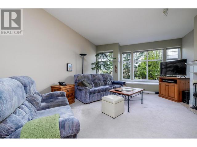 77 - 22888 Windsor Crt, House attached with 3 bedrooms, 3 bathrooms and 1 parking in Richmond BC | Image 5