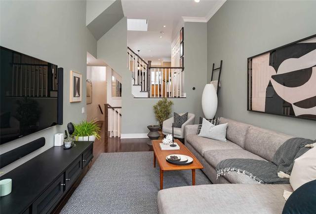 TH-7 - 10 Plymouth Ave, Townhouse with 2 bedrooms, 4 bathrooms and 1 parking in Toronto ON | Image 4