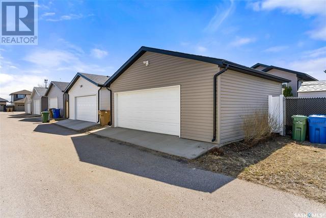 4418 Nicurity Drive, House detached with 4 bedrooms, 2 bathrooms and null parking in Regina SK | Image 37