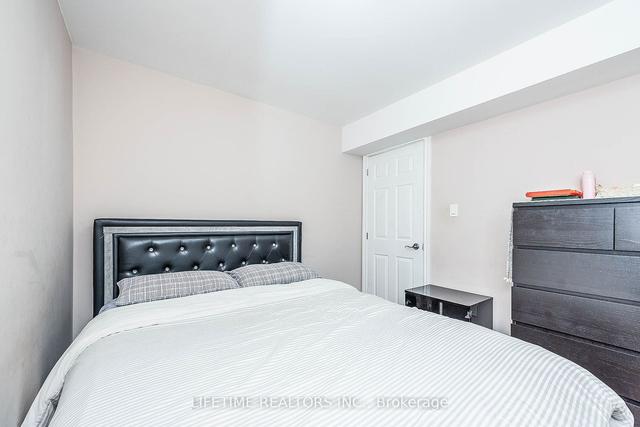 7 - 80 Mccallum Dr, Townhouse with 5 bedrooms, 4 bathrooms and 3 parking in Richmond Hill ON | Image 29