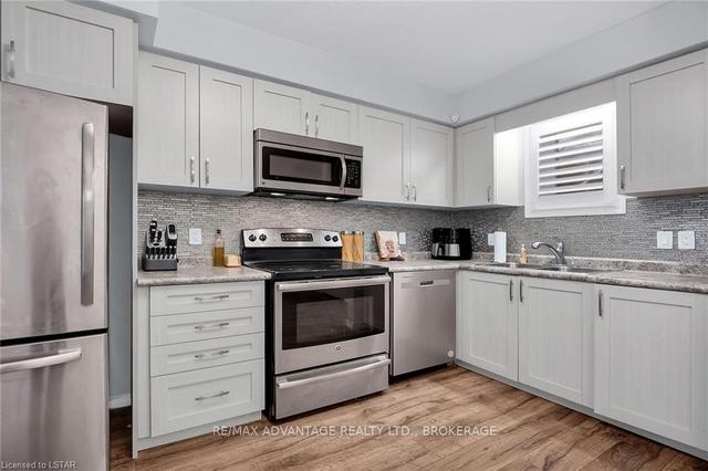 104 - 3200 Singleton Ave, Condo with 0 bedrooms, 1 bathrooms and 1 parking in London ON | Image 2
