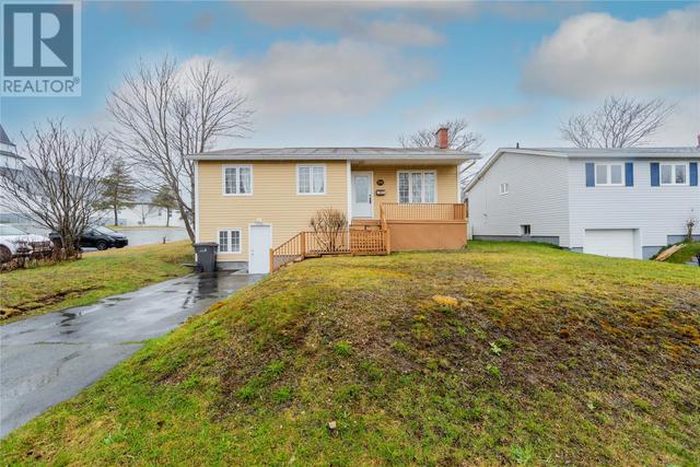 54 Smallwood Drive, House detached with 3 bedrooms, 1 bathrooms and null parking in Mount Pearl NL | Image 3