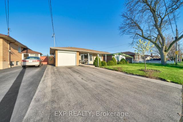 5 Rapallo Dr, House detached with 3 bedrooms, 2 bathrooms and 3 parking in Hamilton ON | Image 12