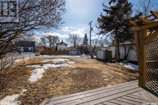 111 22nd Street E, House detached with 4 bedrooms, 1 bathrooms and null parking in Prince Albert SK | Image 31