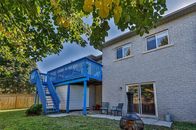 18 Todd Dr, House detached with 2 bedrooms, 3 bathrooms and 4 parking in Barrie ON | Image 21