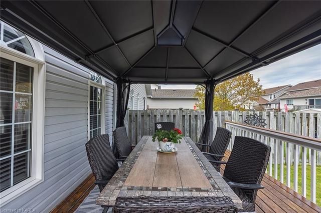 1028 Rainbow Cres, House detached with 3 bedrooms, 2 bathrooms and 3 parking in Kingston ON | Image 40