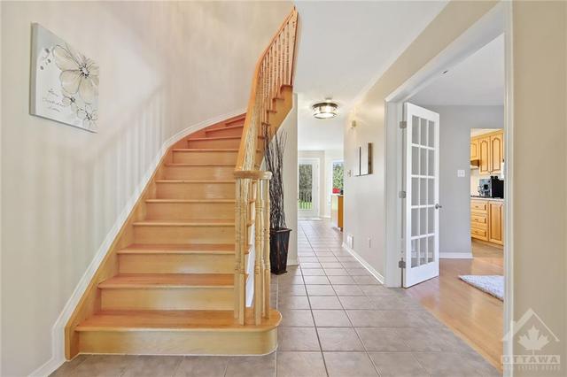 1631 Landel Dr, House detached with 4 bedrooms, 3 bathrooms and 10 parking in Ottawa ON | Image 18