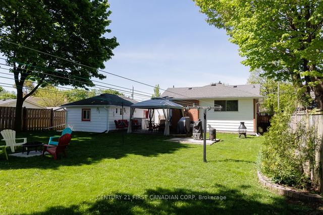 334 Regal Dr, House detached with 3 bedrooms, 3 bathrooms and 7 parking in London ON | Image 27