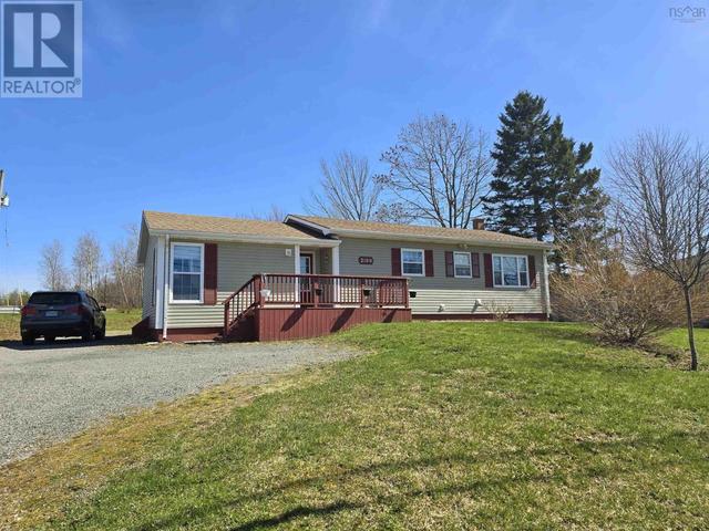 2199 South Main St, House detached with 4 bedrooms, 1 bathrooms and null parking in Westville NS | Image 1