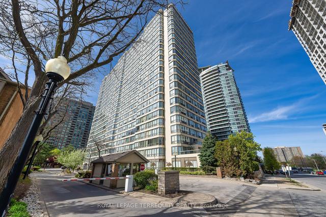 113 - 55 Elm Dr, Condo with 3 bedrooms, 2 bathrooms and 2 parking in Mississauga ON | Image 1