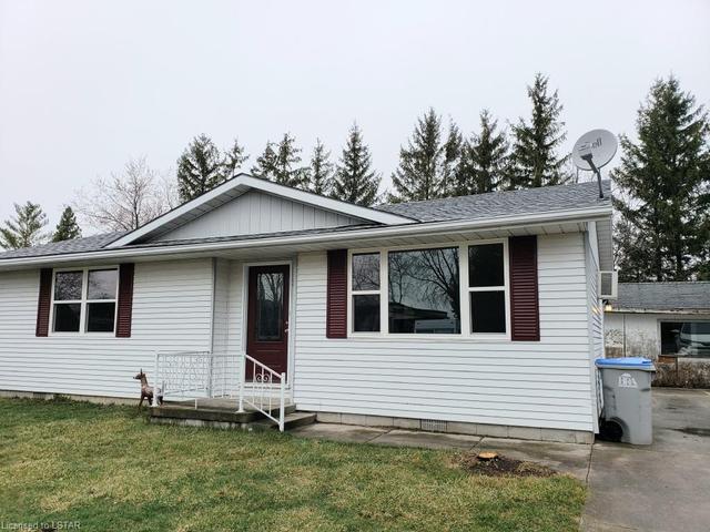40 - 70760a London Road, House detached with 2 bedrooms, 1 bathrooms and 6 parking in South Huron ON | Image 1