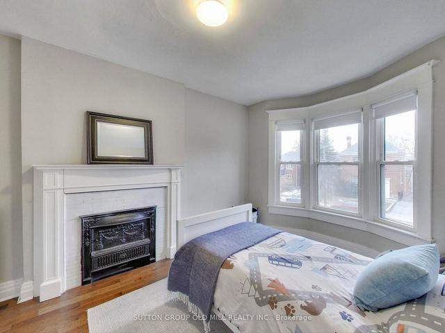 529 Runnymede Rd, House semidetached with 5 bedrooms, 3 bathrooms and 2 parking in Toronto ON | Image 13