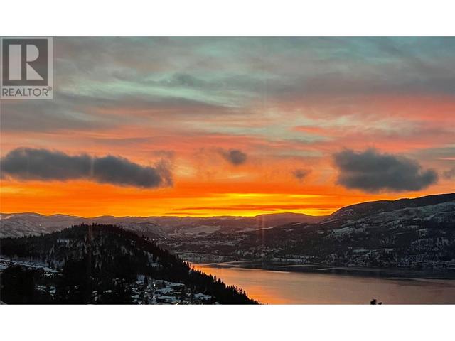 100 Red Sky Pl, House detached with 4 bedrooms, 4 bathrooms and 6 parking in Kelowna BC | Image 85