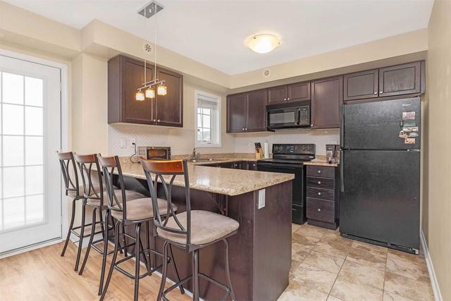 192 Kingston Rd W, Townhouse with 2 bedrooms, 2 bathrooms and 1 parking in Ajax ON | Image 22