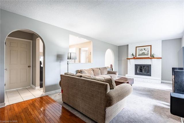 81 Cindy Dr, House detached with 4 bedrooms, 2 bathrooms and 3 parking in St. Catharines ON | Image 33
