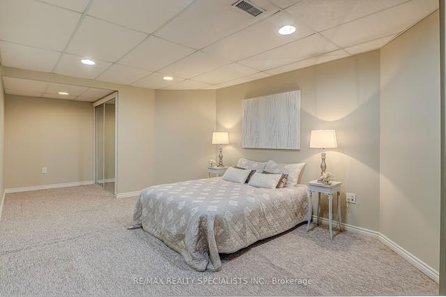 27 Amberhill Tr, Condo with 2 bedrooms, 2 bathrooms and 2 parking in Brampton ON | Image 22