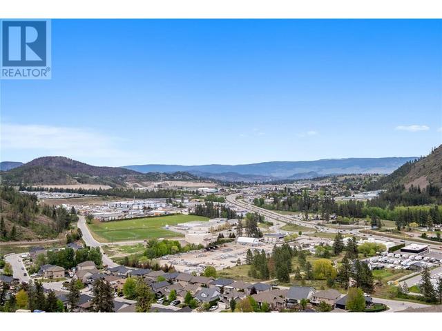 24 - 2161 Upper Sundance Dr, House attached with 3 bedrooms, 2 bathrooms and 2 parking in West Kelowna BC | Image 32