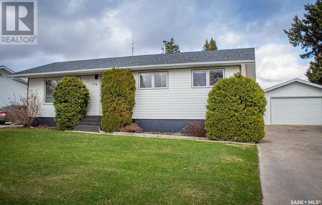 154 Kennedy Dr, House detached with 4 bedrooms, 3 bathrooms and null parking in Melfort SK | Image 2
