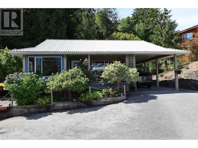 13136 Narrows Rd, House detached with 3 bedrooms, 3 bathrooms and null parking in Sunshine Coast A BC | Image 27