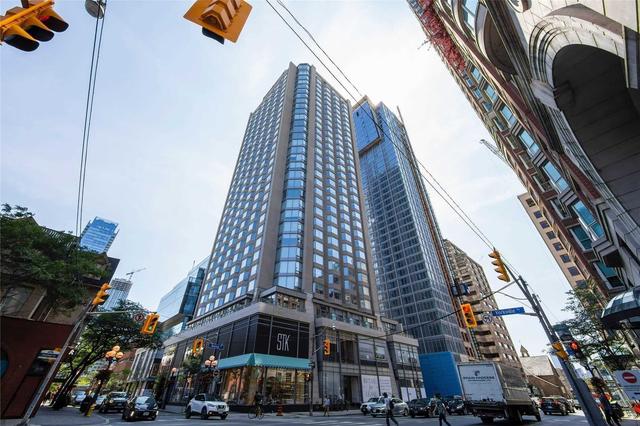 1707 - 155 Yorkville Ave, Condo with 1 bedrooms, 1 bathrooms and 0 parking in Toronto ON | Image 10