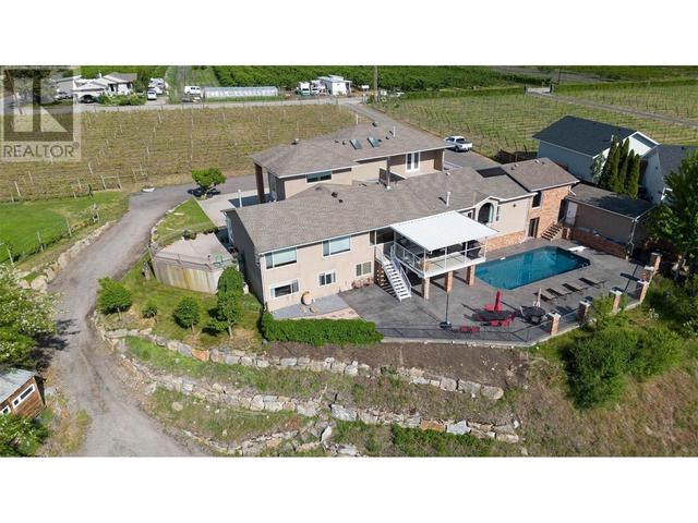 3380 Neid Rd, House detached with 5 bedrooms, 4 bathrooms and 6 parking in Kelowna BC | Image 7
