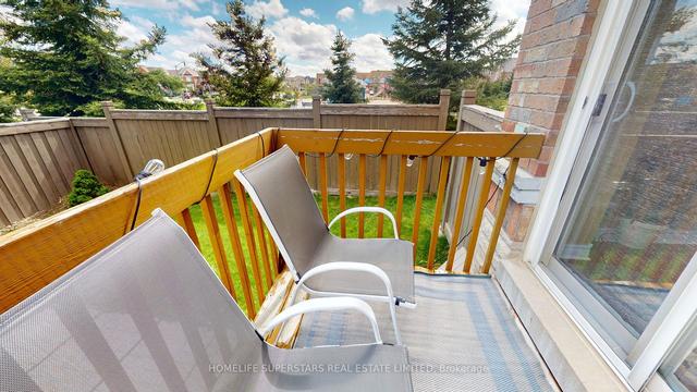 88 Lorenzo Cir, House attached with 4 bedrooms, 3 bathrooms and 3 parking in Brampton ON | Image 26