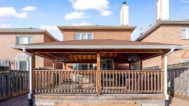 40 Hood Cres, House detached with 3 bedrooms, 4 bathrooms and 6 parking in Brampton ON | Image 32