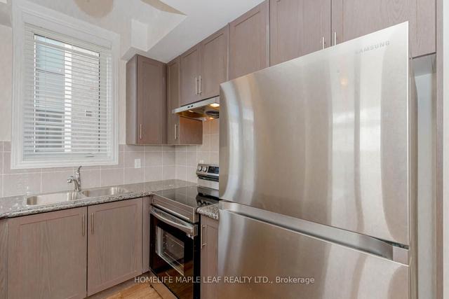 30 Halliford Pl, Townhouse with 2 bedrooms, 2 bathrooms and 2 parking in Brampton ON | Image 8