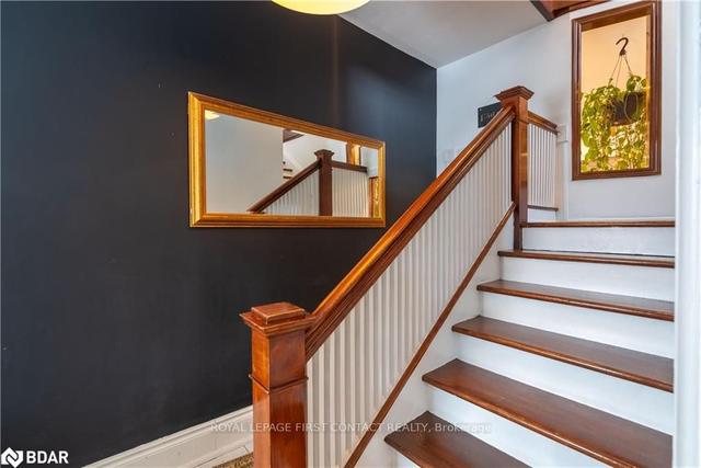 141 Sixth St, House detached with 5 bedrooms, 4 bathrooms and 6 parking in Collingwood ON | Image 15