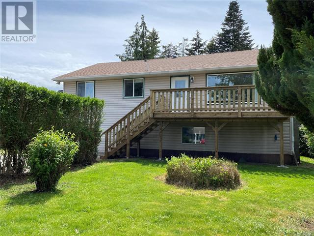 412 Oak Ave, House detached with 5 bedrooms, 2 bathrooms and 4 parking in Parksville BC | Image 8