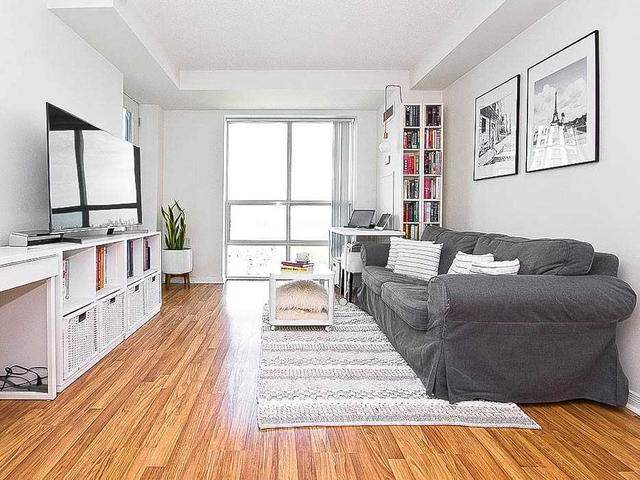 lph12 - 28 Olive Ave, Condo with 1 bedrooms, 1 bathrooms and 1 parking in Toronto ON | Image 6