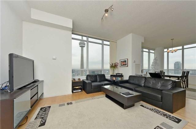 5302 - 65 Bremner Blvd, Condo with 2 bedrooms, 3 bathrooms and 1 parking in Toronto ON | Image 6