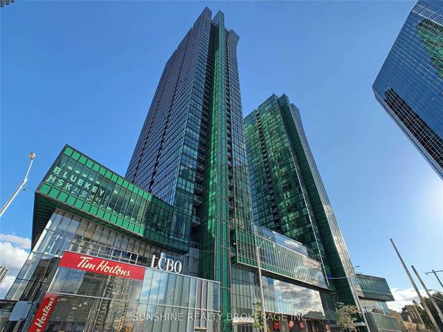 2809 - 9 Bogert Ave, Condo with 1 bedrooms, 2 bathrooms and 1 parking in Toronto ON | Image 1