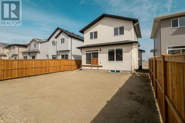 4338 28 Ave S, House detached with 3 bedrooms, 2 bathrooms and 4 parking in Lethbridge AB | Image 19