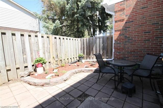 421 - 421 Wilkins St, Townhouse with 2 bedrooms, 3 bathrooms and 0 parking in London ON | Image 22