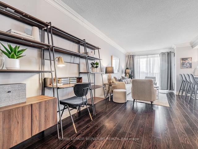 505 - 2 Clairtrell Rd, Condo with 2 bedrooms, 2 bathrooms and 1 parking in Toronto ON | Image 23