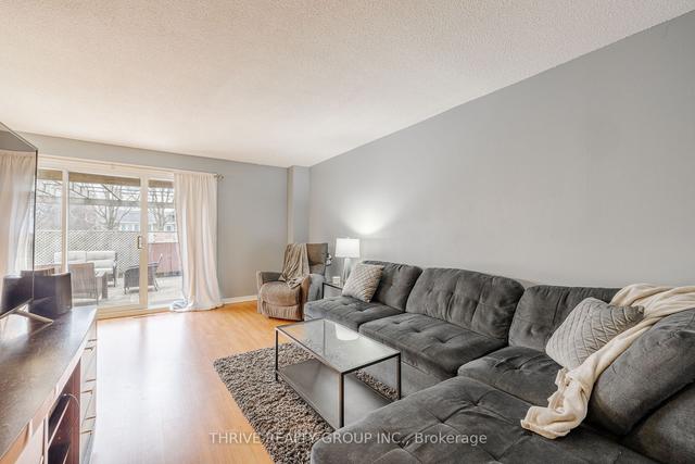 72 - 590 Millbank Dr, Townhouse with 3 bedrooms, 2 bathrooms and 2 parking in London ON | Image 2