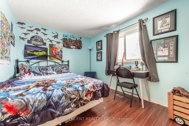 338 Adams Ct, House detached with 3 bedrooms, 2 bathrooms and 5 parking in Orangeville ON | Image 7
