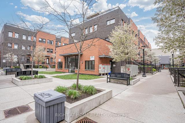 67 - 60 Winston Park Blvd, Townhouse with 2 bedrooms, 3 bathrooms and 1 parking in Toronto ON | Image 28