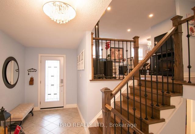 1033 Mississauga Vly Blvd, House detached with 3 bedrooms, 2 bathrooms and 5 parking in Mississauga ON | Image 35
