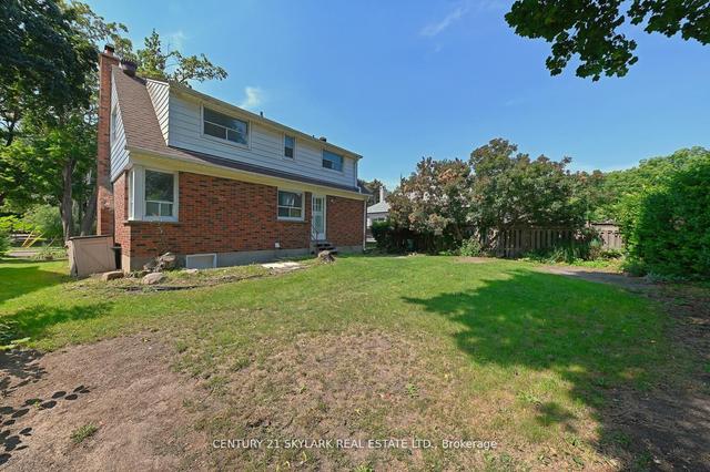 60 Mary St, House detached with 4 bedrooms, 2 bathrooms and 2 parking in Brampton ON | Image 24